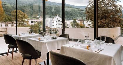 Dominik Alpine City Wellness Hotel