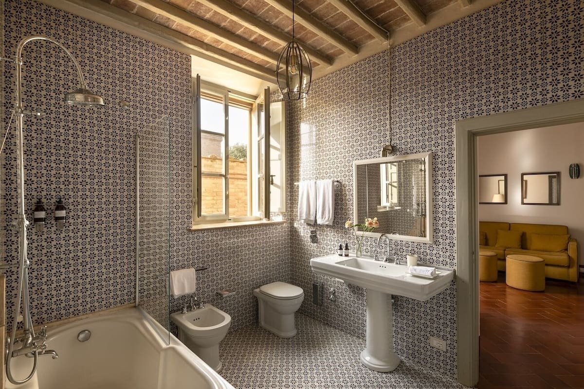 suite | 1 bedroom, frette italian sheets, premium bedding, down duvets