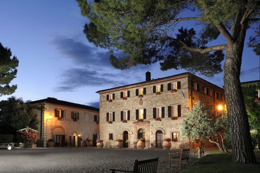 Borgo San Felice Resort