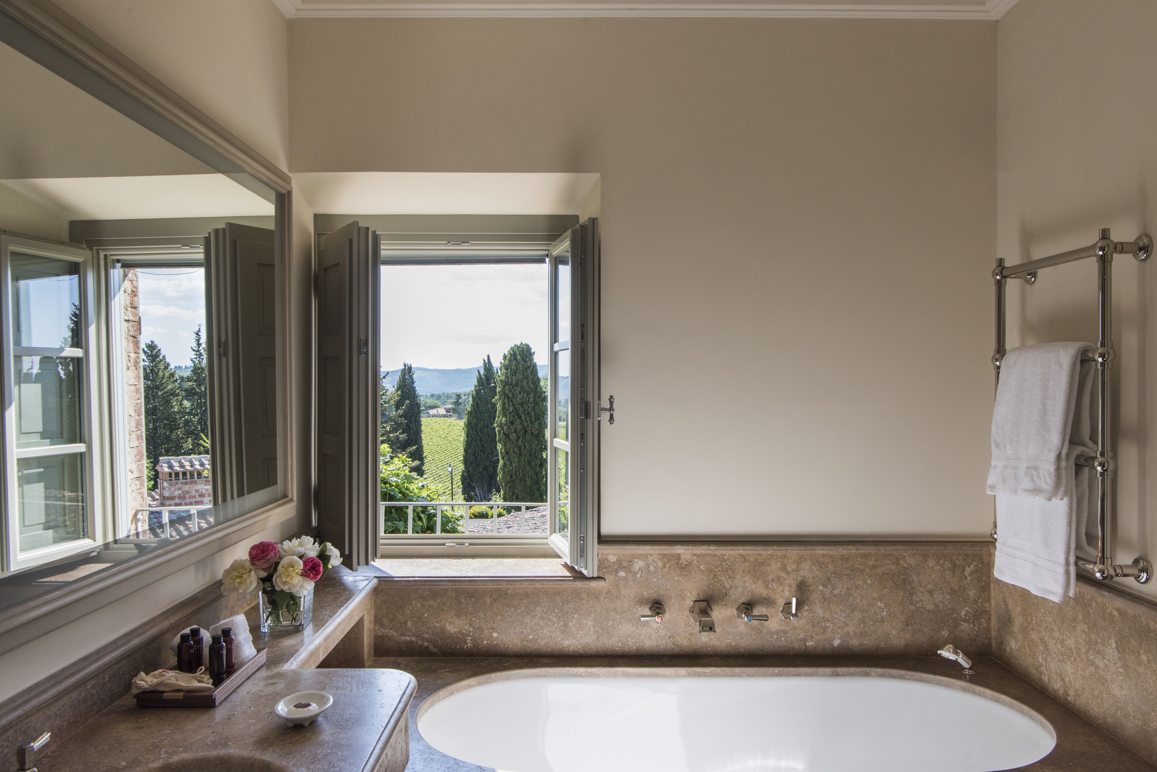 suite | 1 bedroom, hypo-allergenic bedding, down duvets, minibar