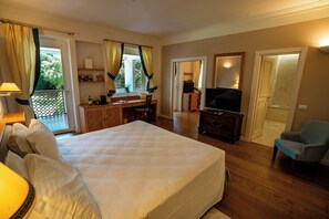 Junior Suite (Parkside)