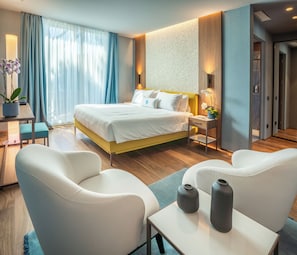Suite, banyera d'hidromassatge (Master, Seaside) | Roba de llit d'alta qualitat, minibar i caixa forta a l'habitació