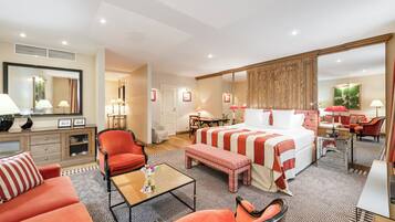 Suite (with SPA access) | Hypo-allergenic bedding, Select Comfort beds, minibar, in-room safe