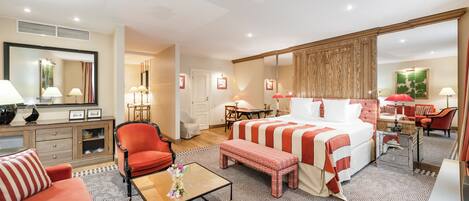 Suite (with SPA access) | Hypo-allergenic bedding, Select Comfort beds, minibar, in-room safe