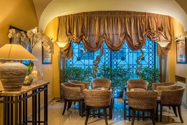 Lobby sitting area