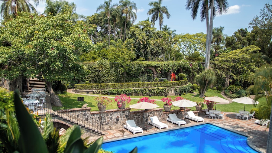 Las Mananitas Hotel Garden Restaurant and Spa