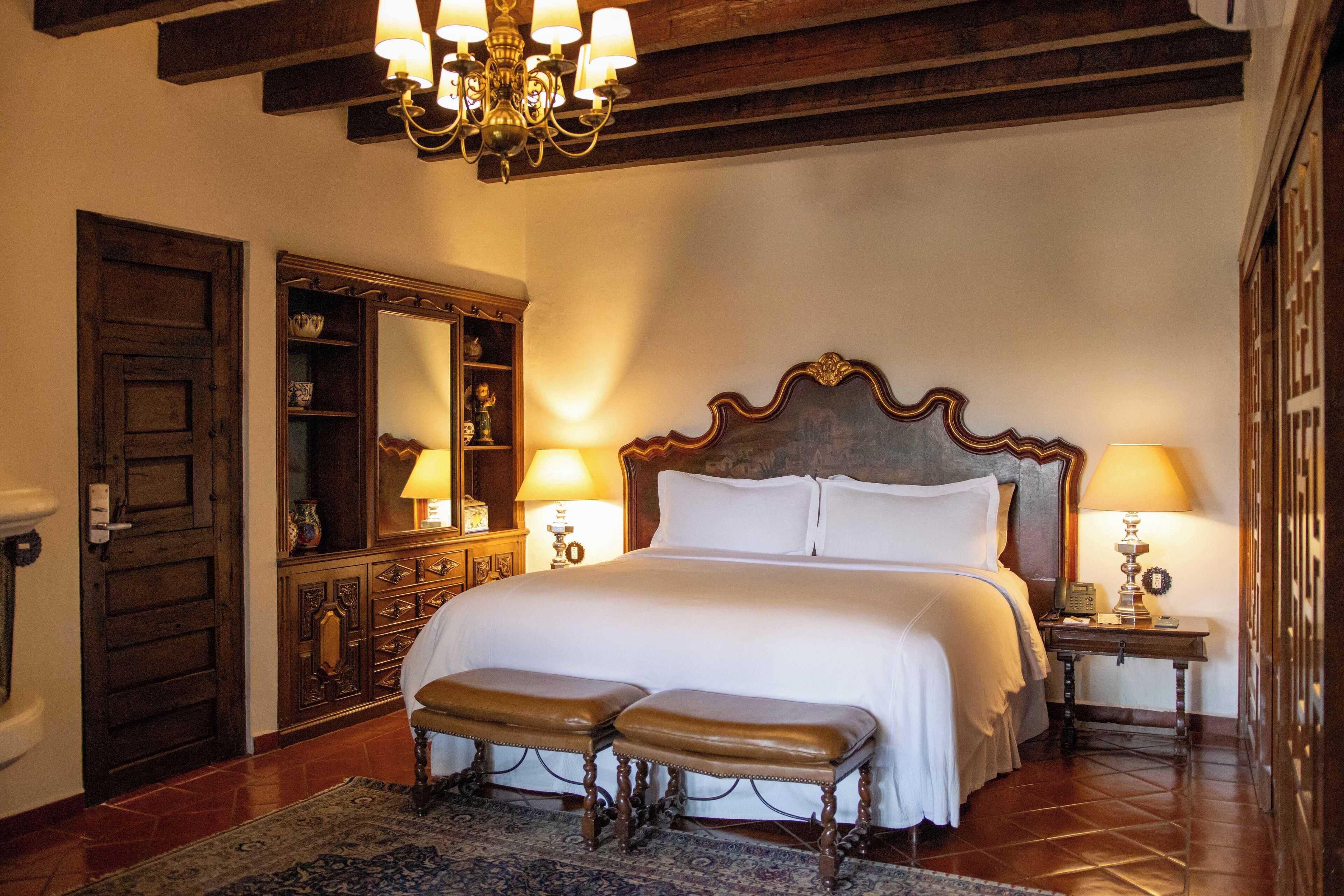 Suite, Terrace | In-room safe, desk, free WiFi, bed sheets