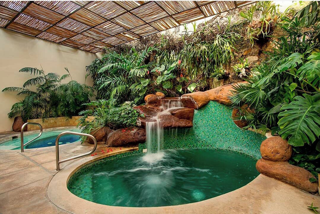 Sauna seca, sauna a vapor, 2 salas de tratamento