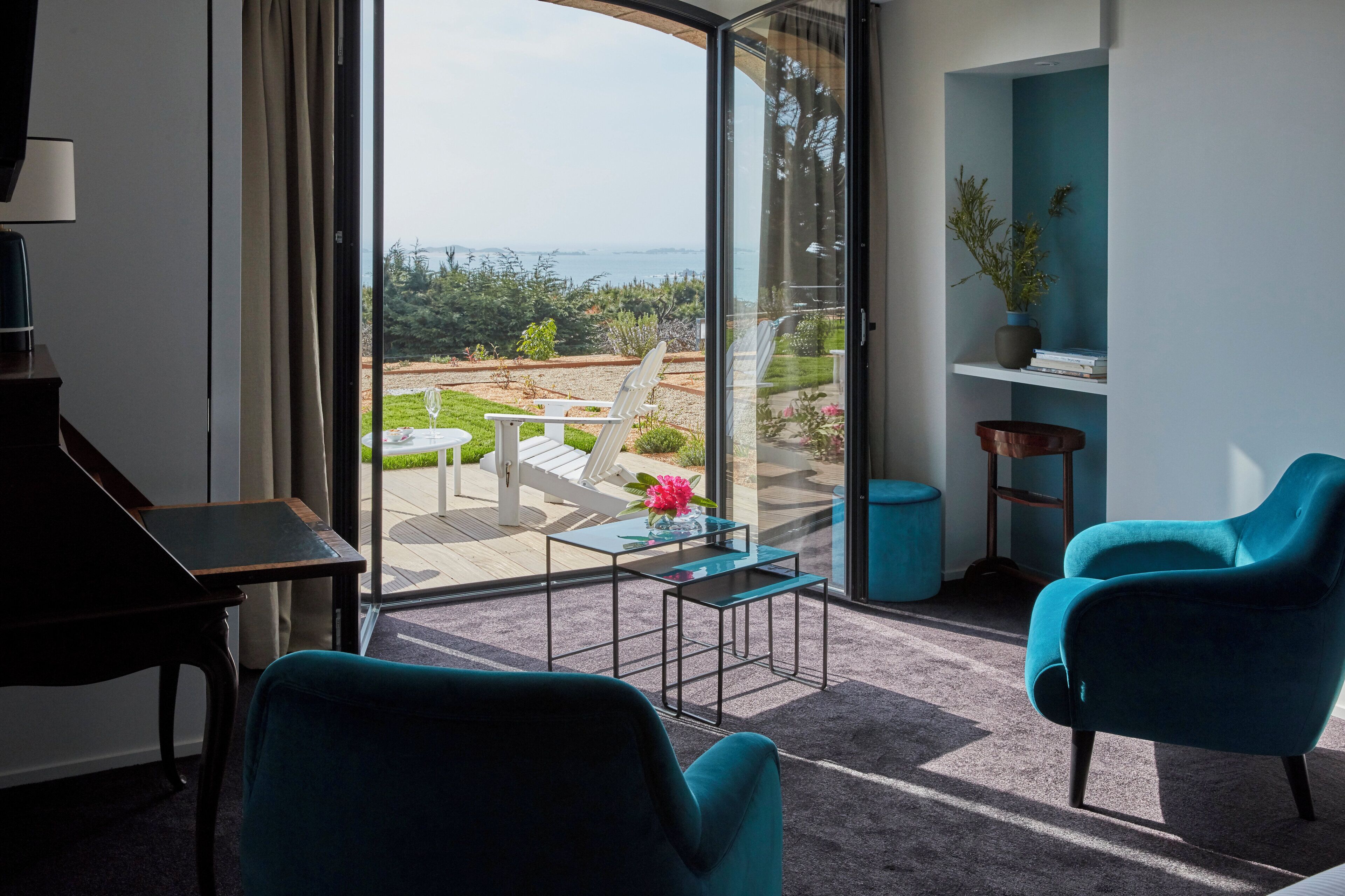 Internet, alarm clocks