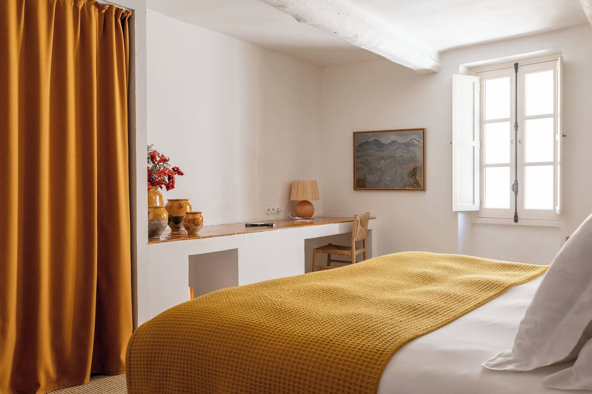 Deluxe Room (Family)