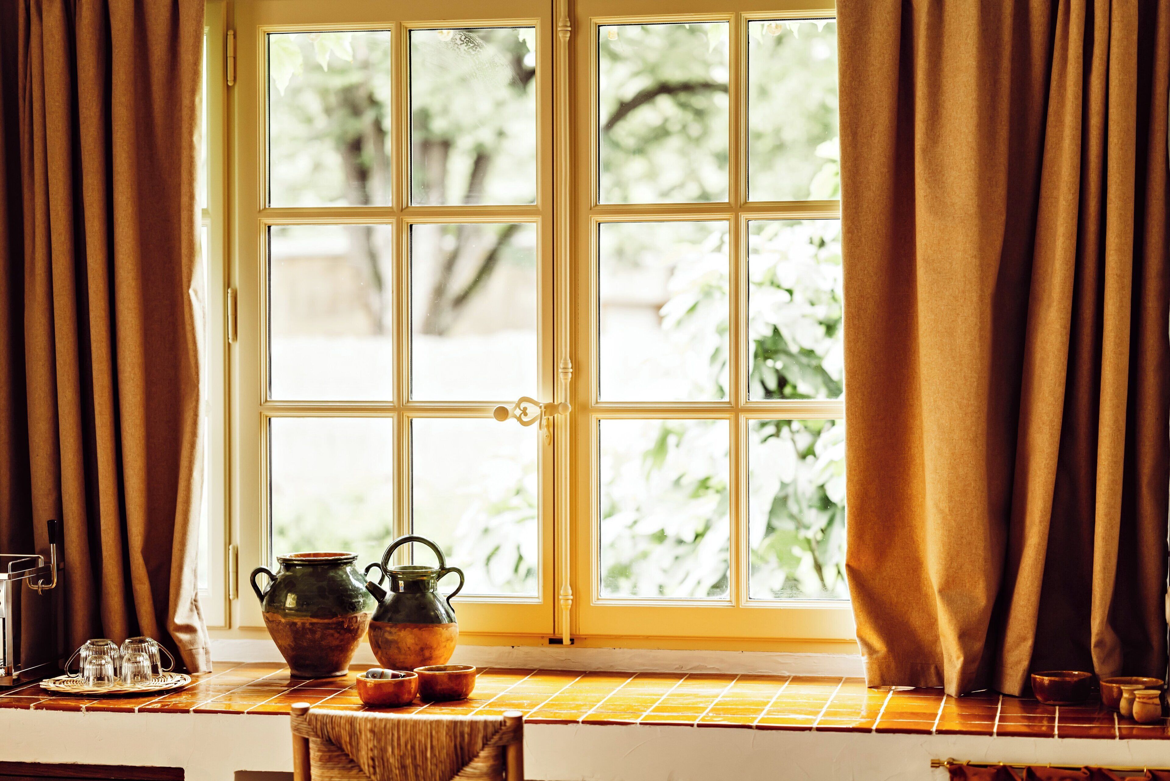 premium bedding, minibar, iron/ironing board, free wifi