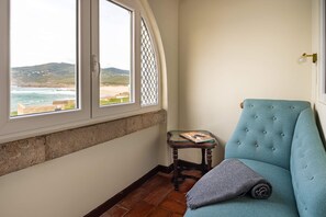 1 bedroom, minibar, in-room safe, desk