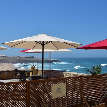 2 restaurants, lunch, dinner served; Portuguese cuisine