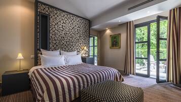 华丽套房 | 迷你吧、客房内保险箱、办公桌、隔音