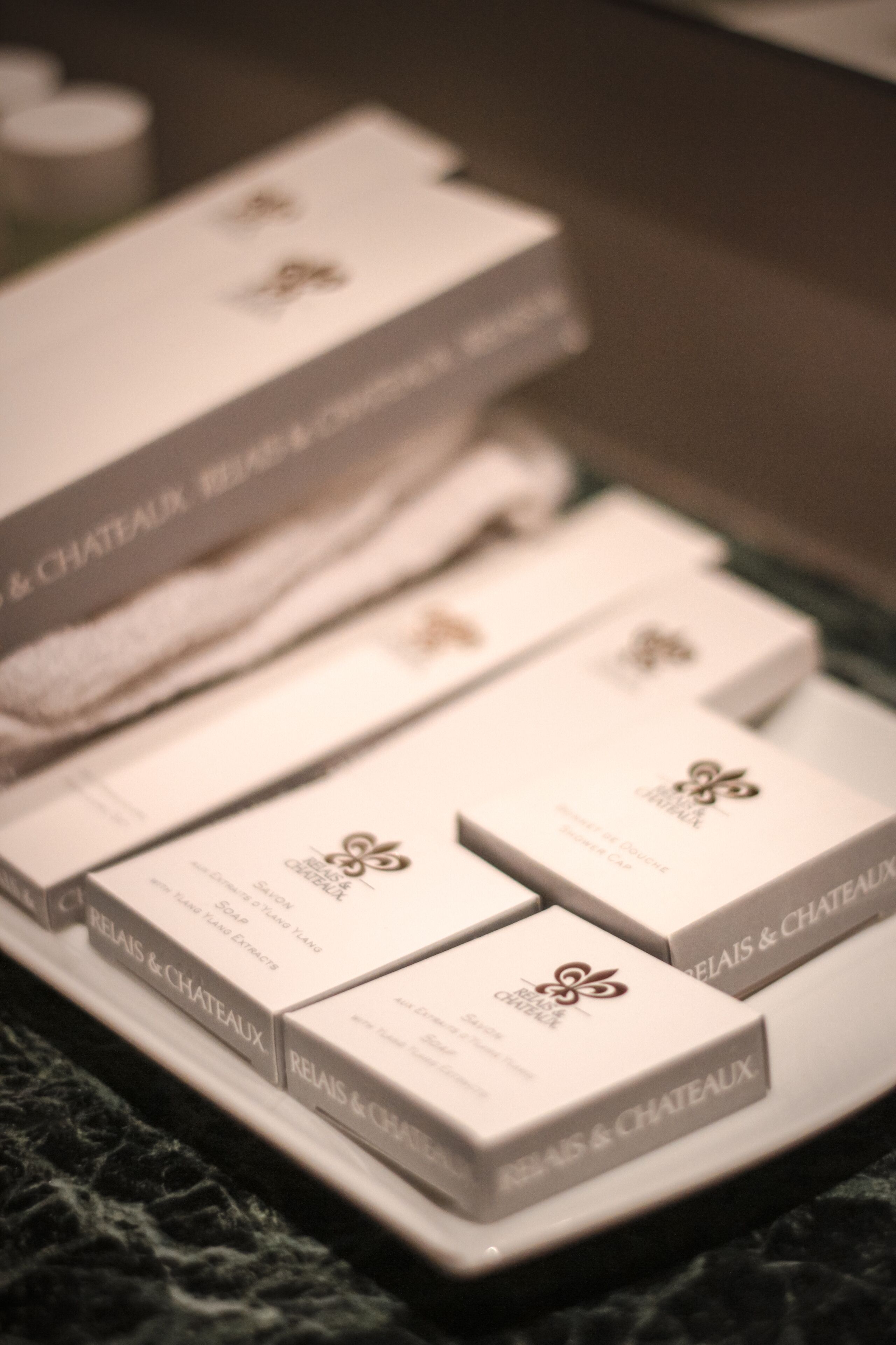 luxurious gallery | bathroom | free toiletries, hair dryer, towels, shampoo