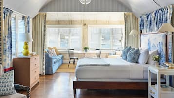 Cottage (The Friendship) | Hypo-allergenic bedding, down comforters, individually decorated