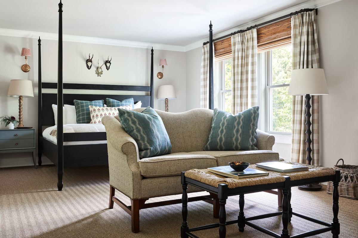 Junior Suite, 1 King Bed (Original Farmhouse) | Hypo-allergenic bedding, down comforters, individually decorated