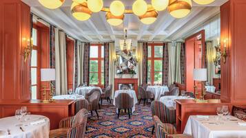 تناول الطعام