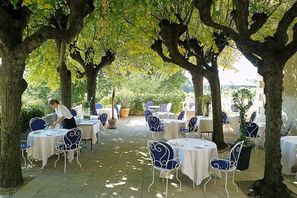 Servei de restauració a l'aire lliure