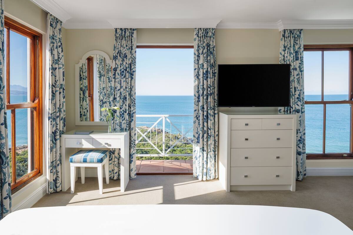 premier suite | balcony view