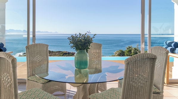 2 outdoor pools, pool umbrellas, pool loungers
