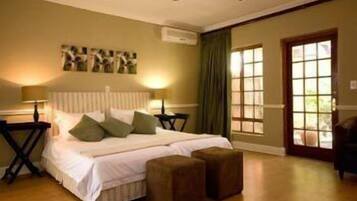 1 bedroom, minibar, in-room safe, desk