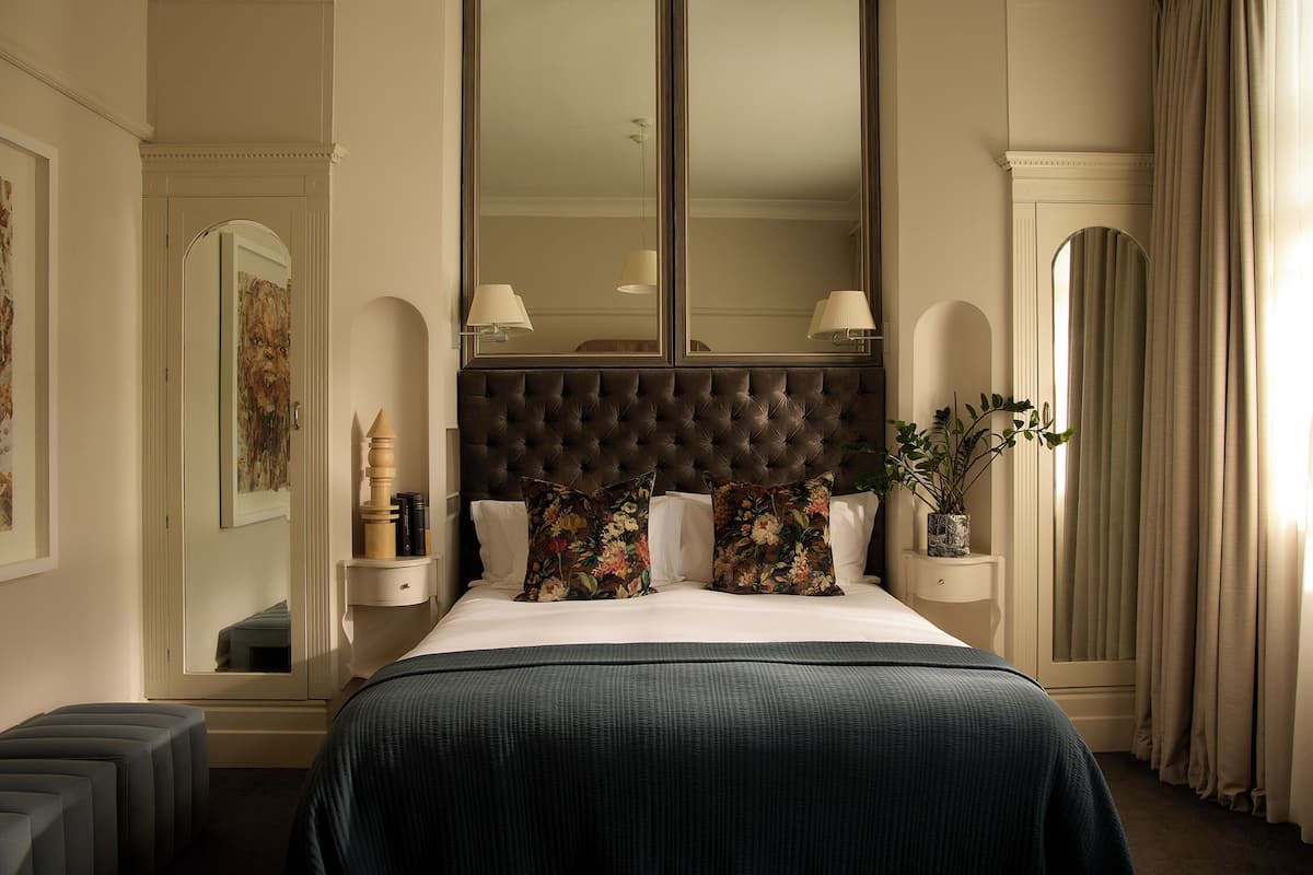 Classic Room (House) | 1 bedroom, Egyptian cotton sheets, premium bedding, Select Comfort beds