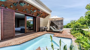 2 piscinas externas, guarda-sóis, espreguiçadeiras