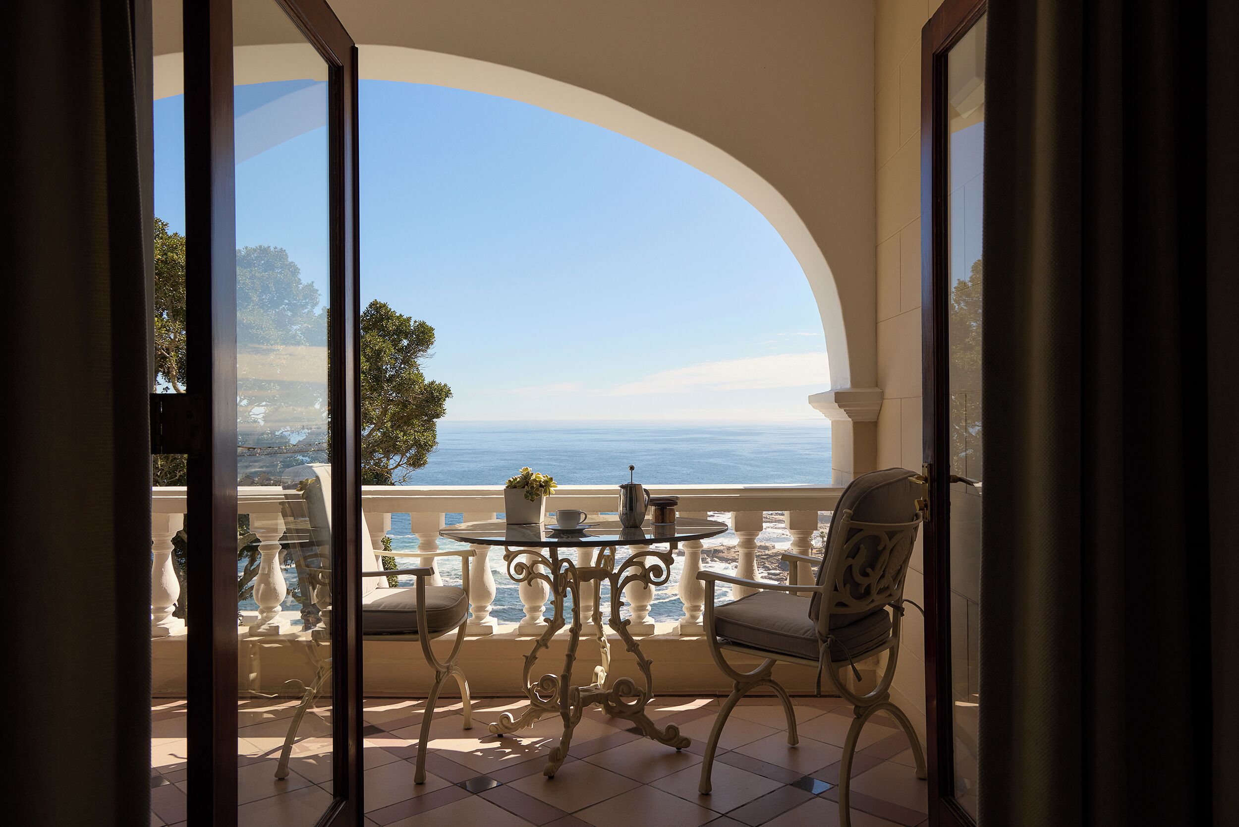 Kamar Deluks (House) | Teras/patio