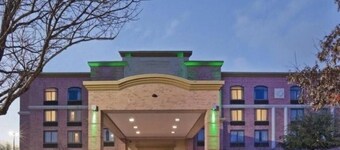 Pace Hotel Addison