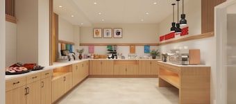 Hampton Inn by Hilton Addison Dallas
