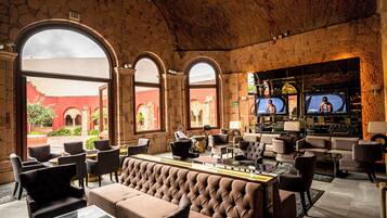 Bar (en la propiedad)