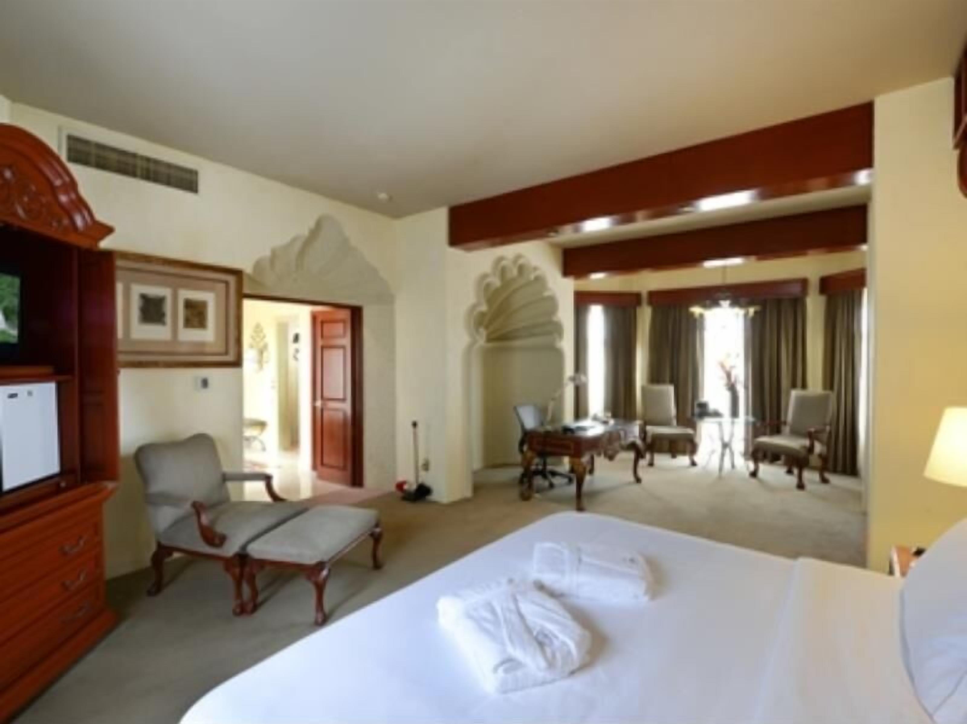 Premium bedding, in-room safe, individually decorated, blackout curtains