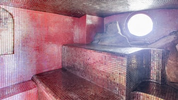 Baño de vapor, baño turco o hammam y exfoliaciones corporales