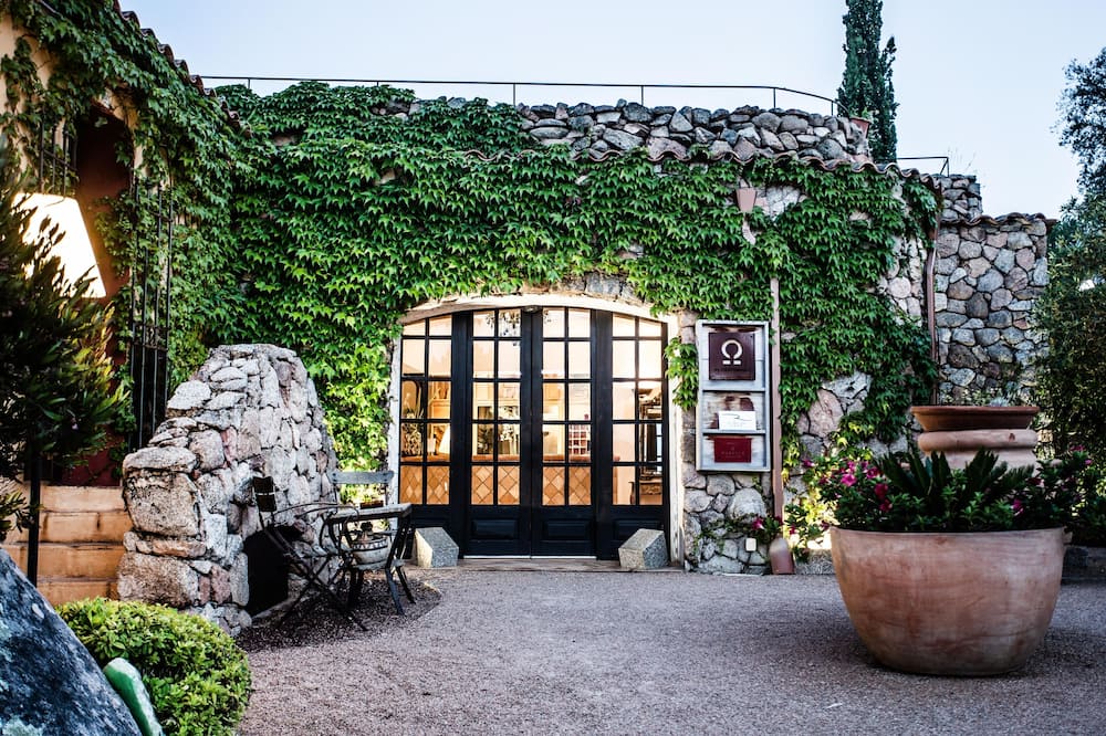 Le Roc e Fiori Hotel