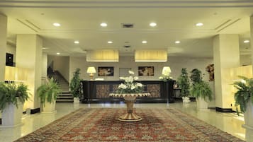 Concierge desk