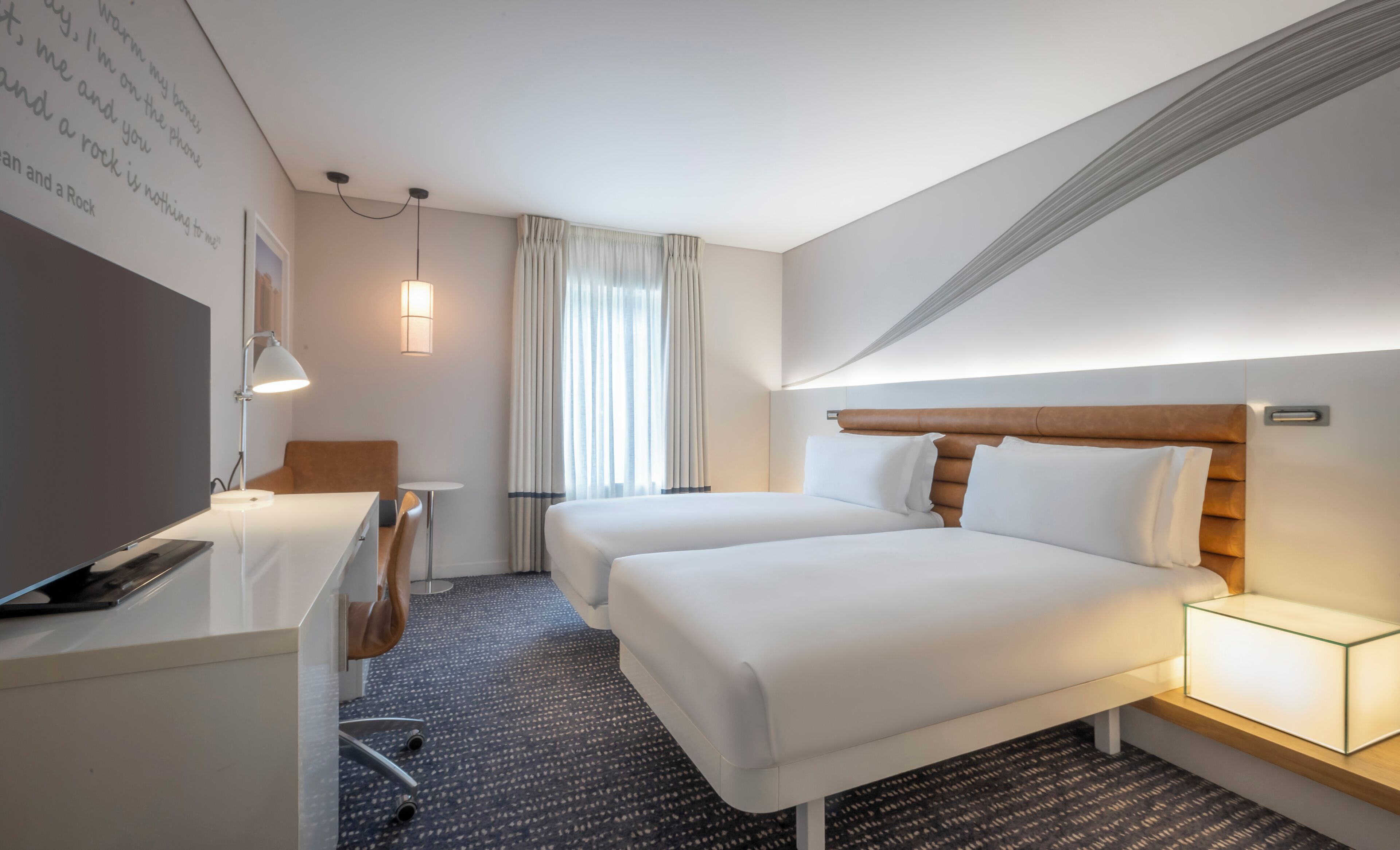 Twin Superior Room | Hypo-allergenic bedding, in-room safe, desk, laptop workspace