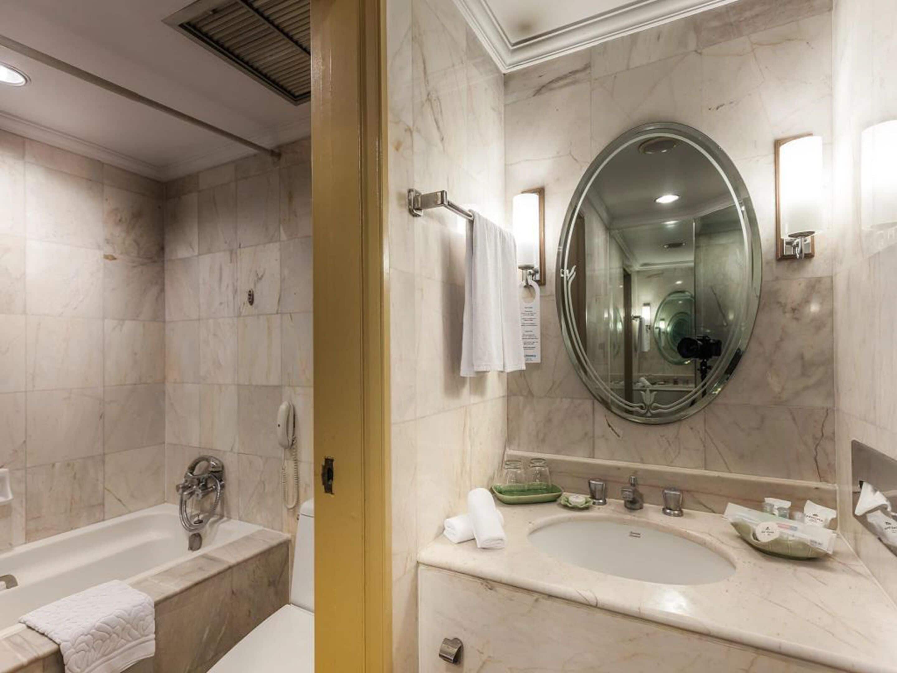 Photo - Arnoma Hotel Bangkok