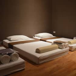 Espace de soins pour les couples, soins corporels, soins d'aromathérapie