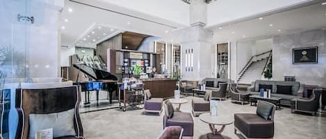 Tempat bermain anak – indoor