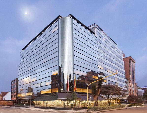 Exterior - Radisson Bogota Metrotel (Bogotá)