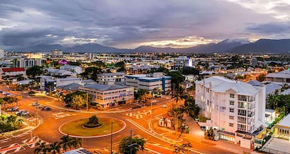 Rydges Esplanade Resort Cairns
