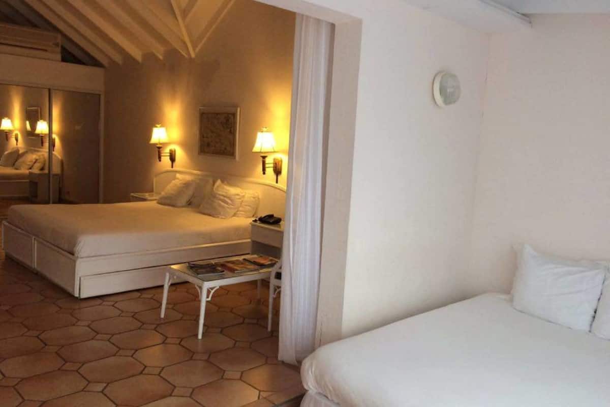 Standard Quadruple Room, 2 Bedrooms, Garden View