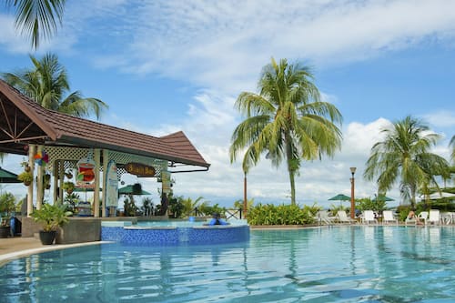 Outdoor pool, pool umbrellas
