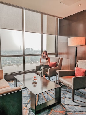 Executive lounge - Sedona Hotel Yangon (Yangon)