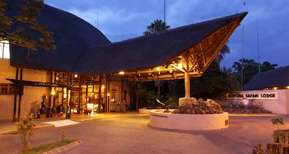 Cresta Mowana Safari Resort & Spa