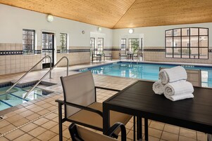 Una piscina techada