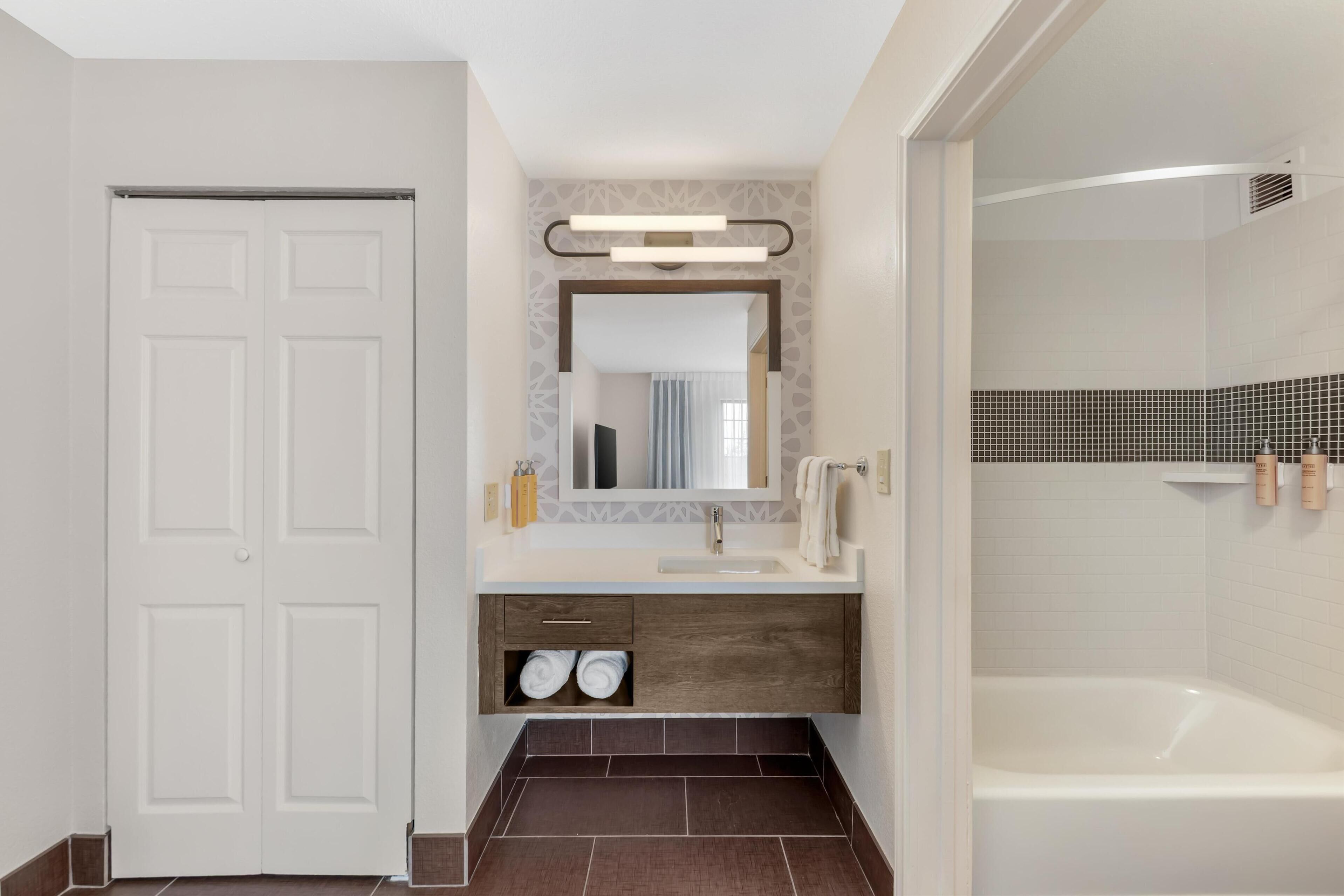 Photo - Sonesta ES Suites Austin The Domain Area - Newly Renovated