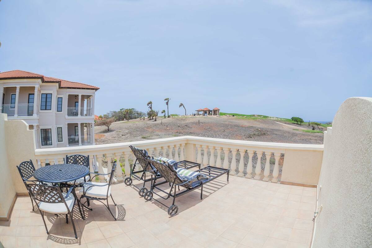 Three Bedroom Condo - WAYACA 28D | Terrace/patio