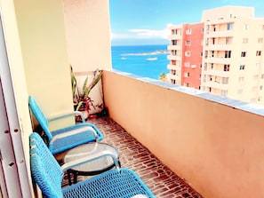 1 bedroom condo with balcony | Balcony view